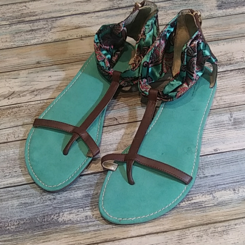 LOFT Ann Taylor Zip Up Sandals